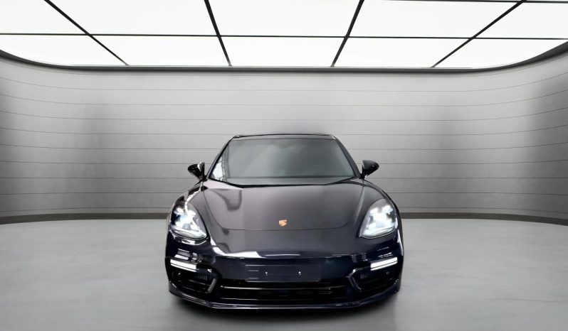 2022 Porsche Panamera GTS Sport Turismo full