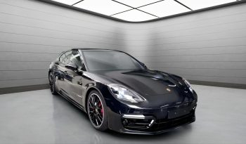 2022 Porsche Panamera GTS Sport Turismo full