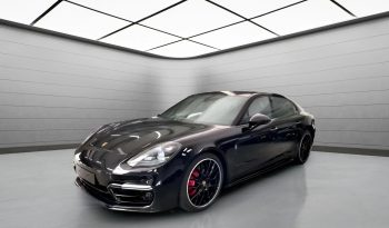2022 Porsche Panamera GTS Sport Turismo full