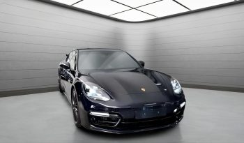 2022 Porsche Panamera GTS Sport Turismo full