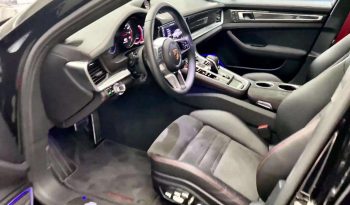 2022 Porsche Panamera GTS Sport Turismo full