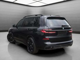 2023 BMW X7 xDrive40d M Sport Pro