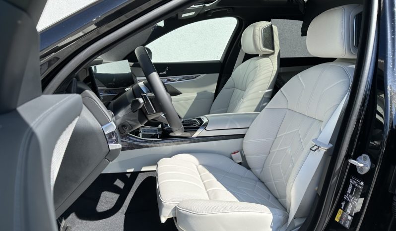 2024 BMW 740d xDrive M Sport full