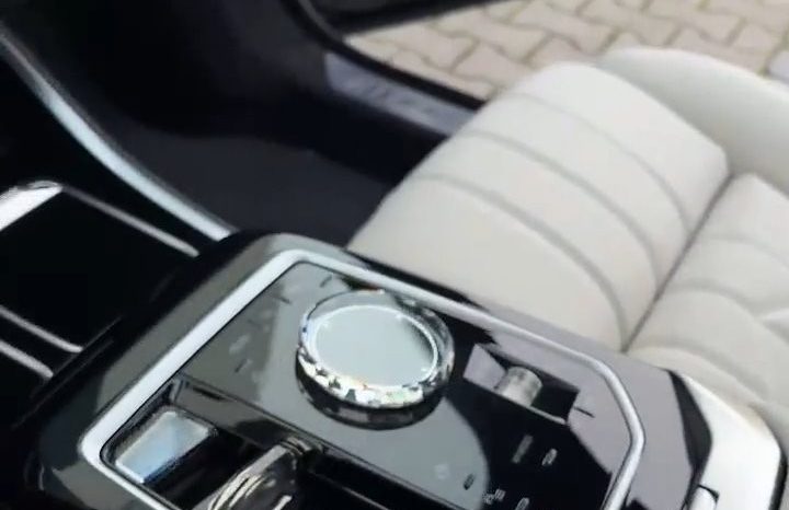 2024 BMW 740d xDrive M Sport full